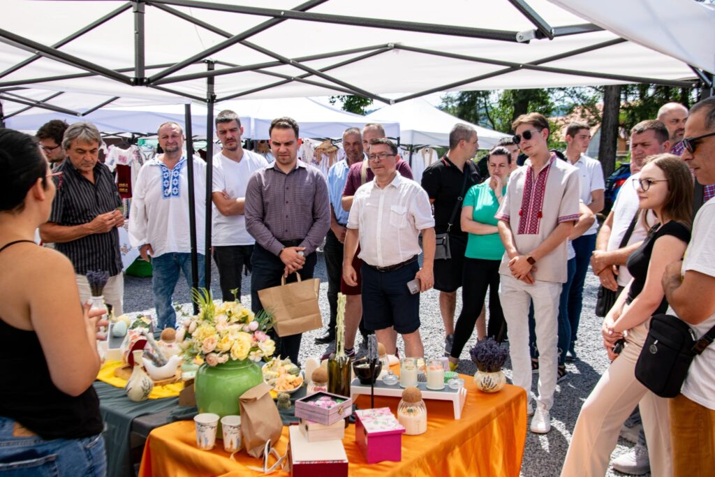 456051095 914454900716688 2240556450030297360 n