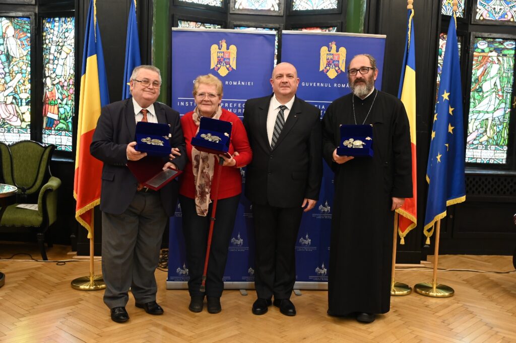 Ceremonie de decernare a Fibulei de la Suseni, la 100 de ani de la descoperirea comorii arhologice P1