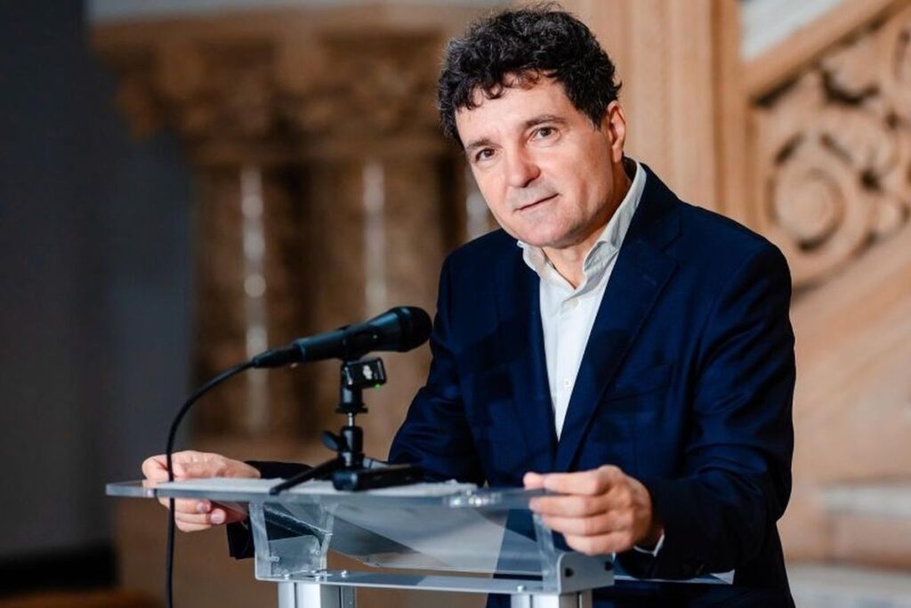 media 172795366485333900