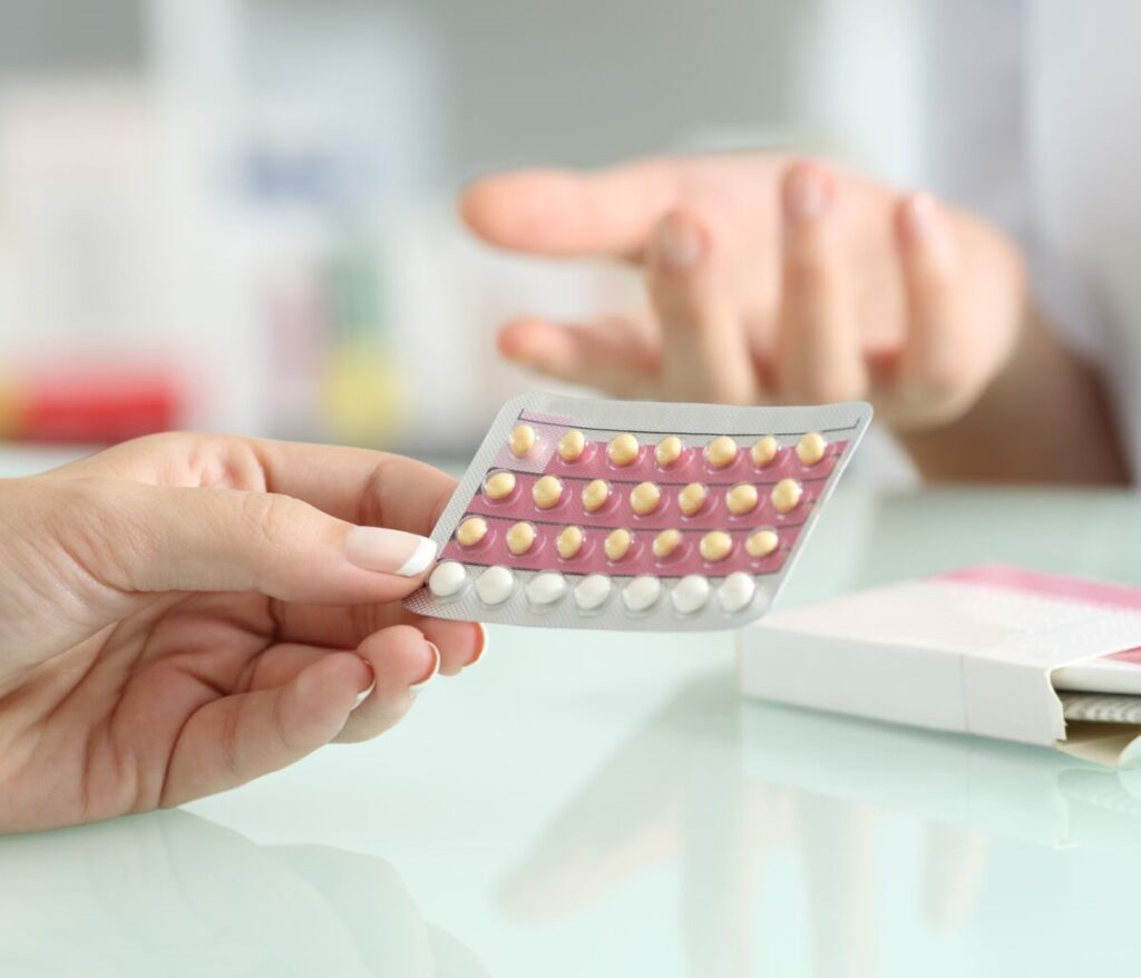 Americancele își fac provizii de pilule anticoncepționale după victoria lui Donald Trump pilule contraceptive 7 questions a poser a son medecin lors de la prescription