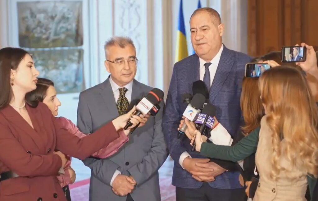 PSD si AUR captura video FB